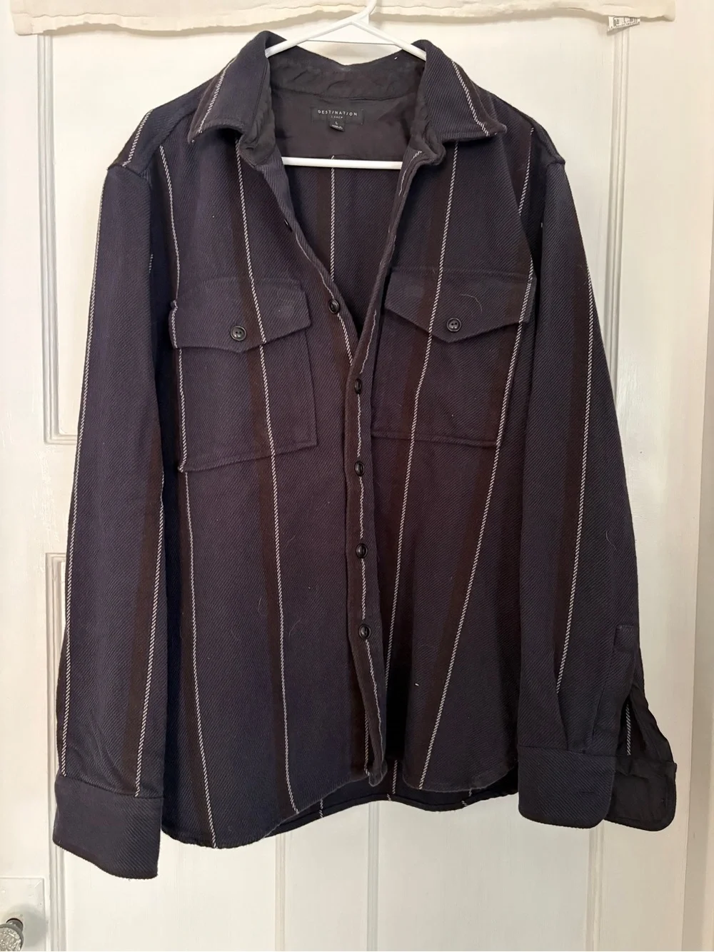 Men’s heavyweight cotton button-up